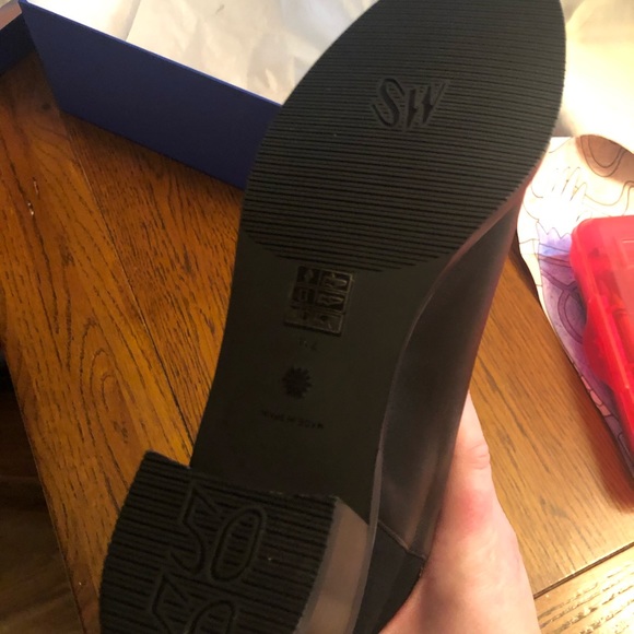 Stuart Weitzman Easyon Reserve Bootie - Picture 5 of 8